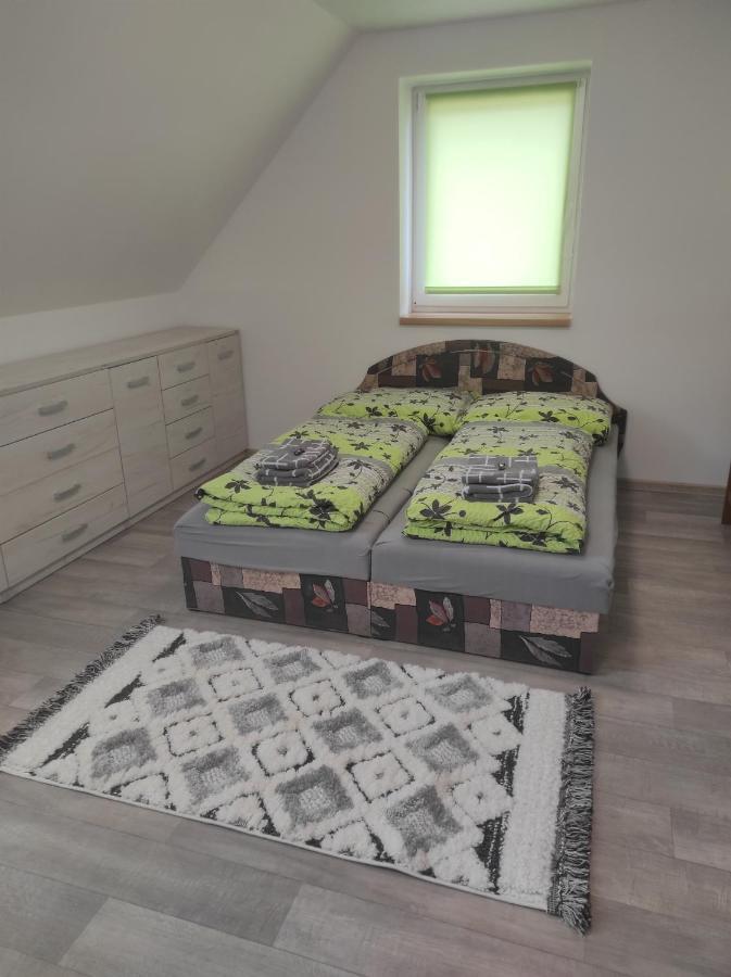 Domecek U Lesa Villa Humpolec Bagian luar foto